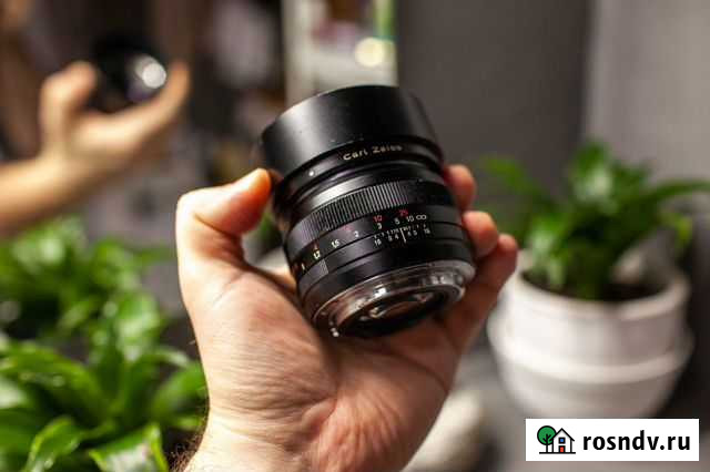 Объектив Zeiss Planar T* 1.4/50 ZE Екатеринбург - изображение 1