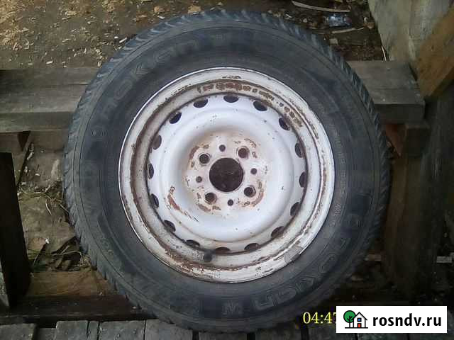 Продам вазовское колесо с зимней резиной Симферополь - изображение 1