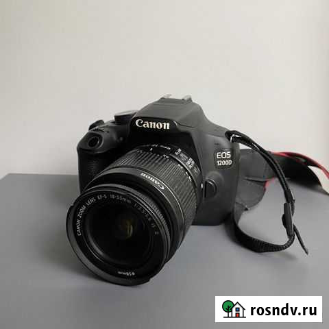 Фотоаппарат Canon 1200d + 18-55mm (пробег 7253) Челябинск - изображение 1