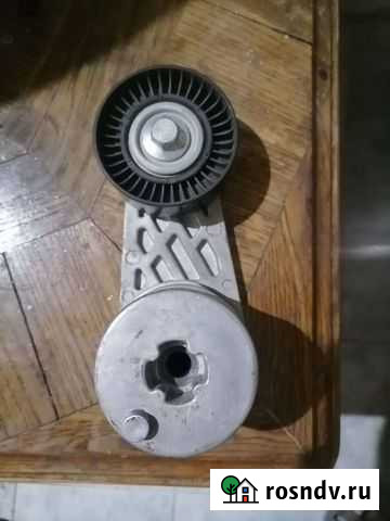 Ролик натяжителя ремня гениратора Подстепки - изображение 1