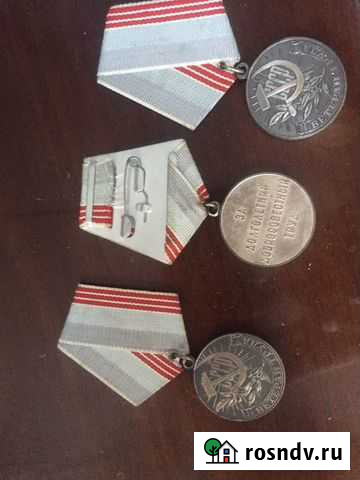 Значки Уссурийск - изображение 1