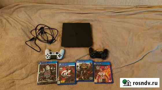 Ps4slim+2 геймпада+игры Петропавловск-Камчатский