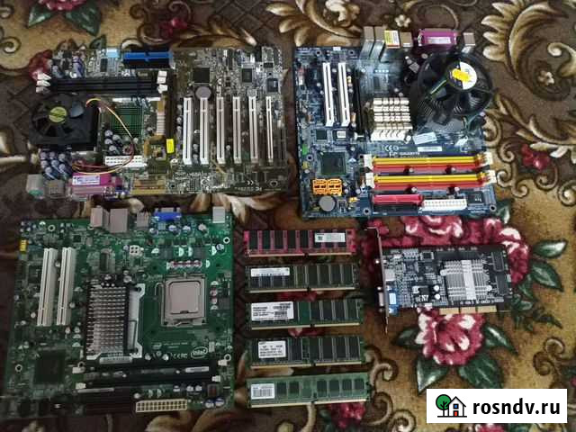 Материнские платы, оперативки, видеокарта Кукмор - изображение 1