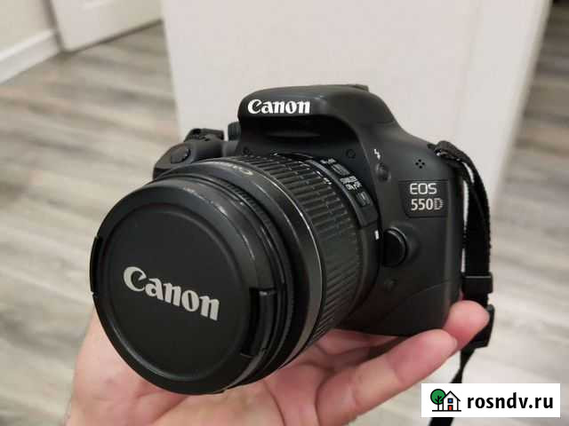 Canon 550d kit 18-55mm IS II пробег 10400 Набережные Челны - изображение 1