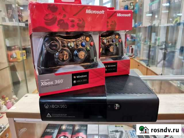 Xbox 360 250гб+102игры +2 джойстика Петропавловск-Камчатский - изображение 1