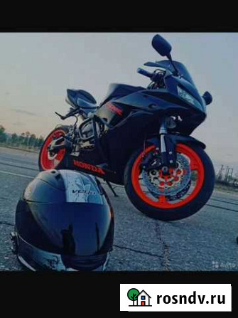 Honda CBR 1000RR Белогорск - изображение 1