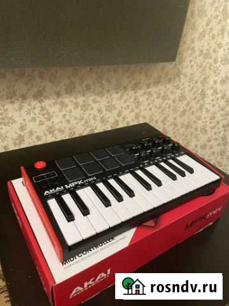 Миди клавиатура akai MPK mini mk3 Тюмень - изображение 1
