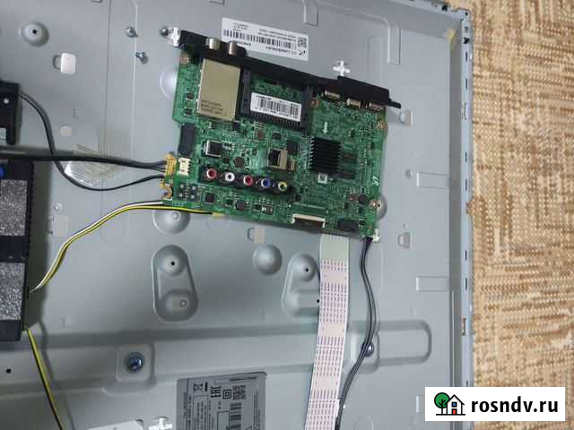 Samsung ue40j5200au Зеленодольск - изображение 1