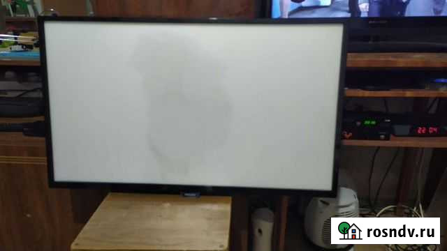 Телевизор ЖК 32 дюйма Кингисепп - изображение 1