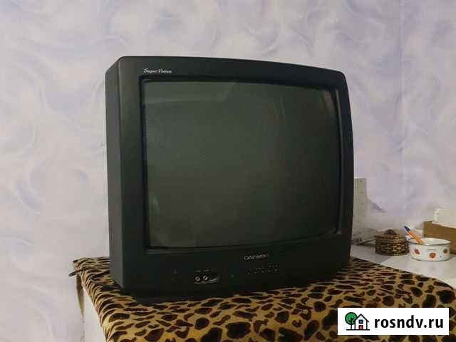 Продам телевизор Гигант - изображение 1