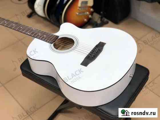 Акустическая гитара Rosefinch W4010 белая Бор