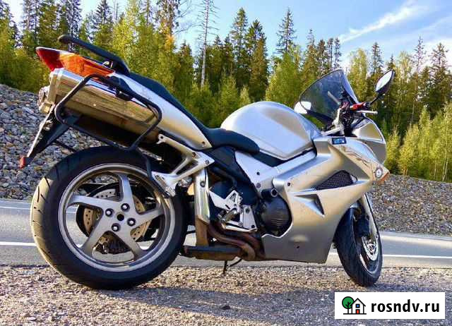 Мотоцикл Honda VFR 800 Санкт-Петербург - изображение 1