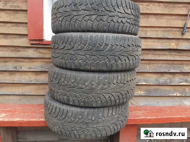 Nokian 215/55 R17 98 Билимбай - изображение 1