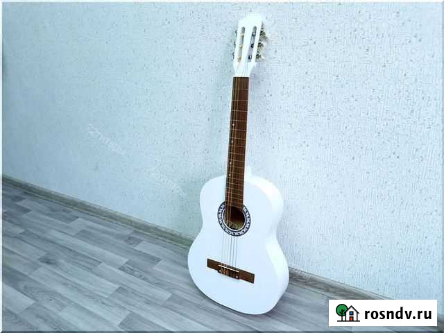 Классическая гитара Тюмень - изображение 1