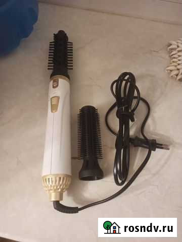 Щетка-фен электрическая Rowenta Омск - изображение 1
