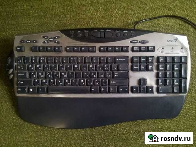 Клавиатура Genius PS/2. 2003 год Барнаул - изображение 1