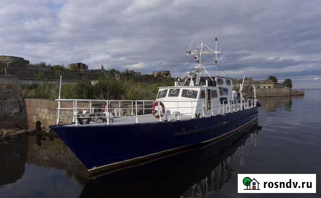 Экспедиционно - туристическое судно Санкт-Петербург - изображение 1