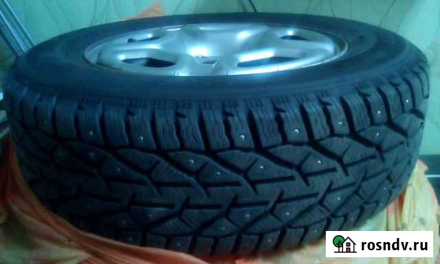 Tigar 215/65 R16 4шт Губкинский - изображение 1