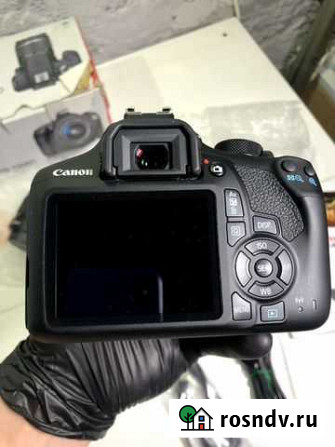Зеркальный фотоаппарат Canon EOS 1300D Воронеж - изображение 1