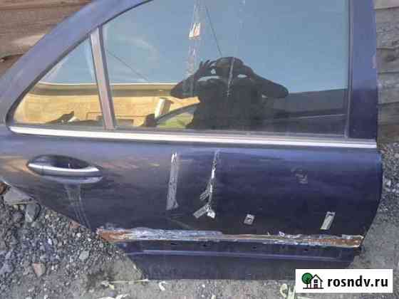 Дверь задняя правая Mercedes 220 Гвардейское