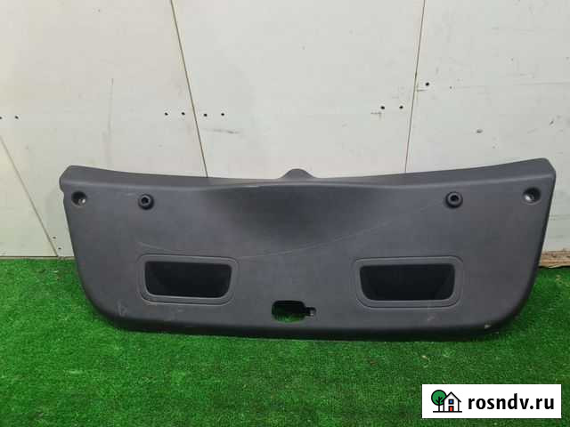 Обшивка двери багажника Solaris 2010-2017 хэтчбек Электроугли - изображение 1