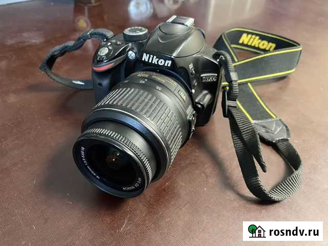 Зеркальный фотоаппарат nikon d3200 Ноябрьск - изображение 1