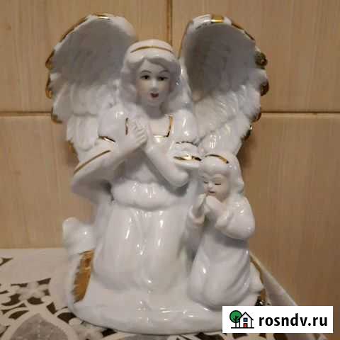 Фарфоровая статуэтка ангел, разумный торг уместен Пятигорск - изображение 1