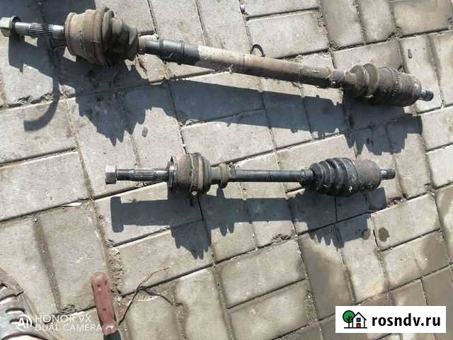 Привода нисан сани 1.5 84г Гулькевичи - изображение 1