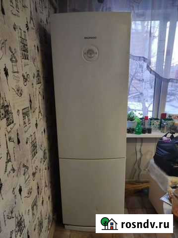 Холодильник бу Белогорск - изображение 1