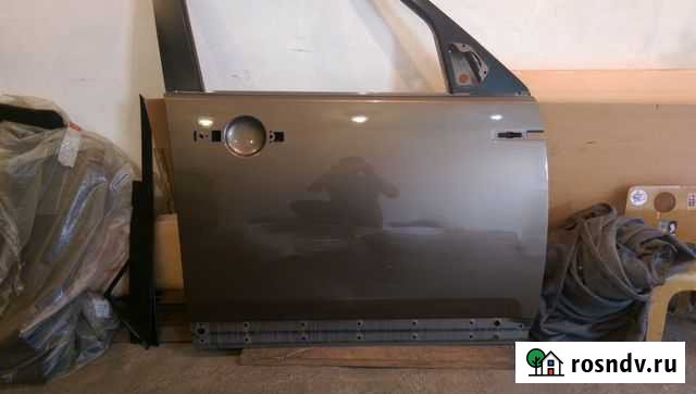 Правая передняя дверь Land Rover Discovery 4 Калтан - изображение 1