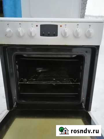 Плита электрическая бу с духовкой Hansa ширина 60 Кировск - изображение 1