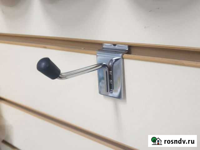 Крючки для витрин, эконом панелей Барнаул - изображение 1