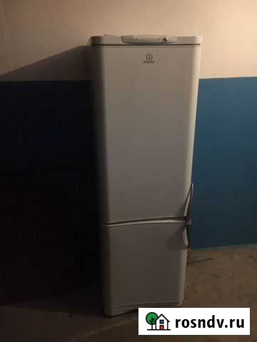 Холодильник бу Липецк - изображение 1