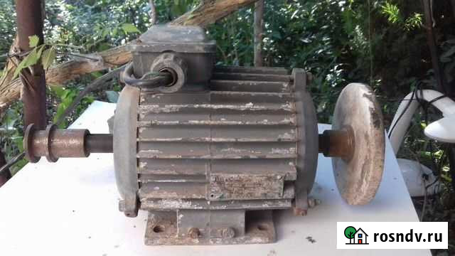 Электродвигатель 90L4 сделано в СССР Волгодонск - изображение 1