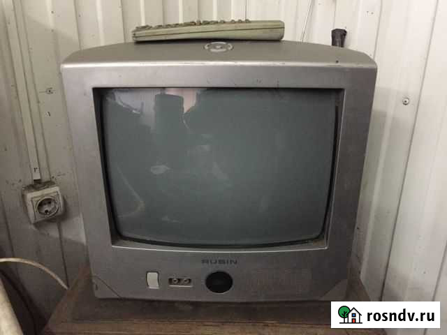 Телевизор б\у Маленький Абакан - изображение 1
