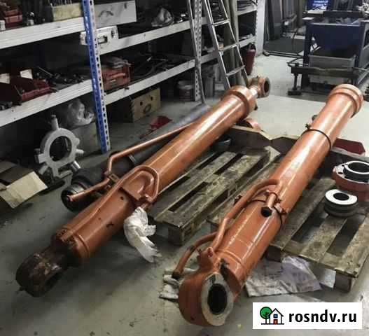 Гидроцилиндр ковша Hitachi ZX-200-3 Нижний Тагил - изображение 1