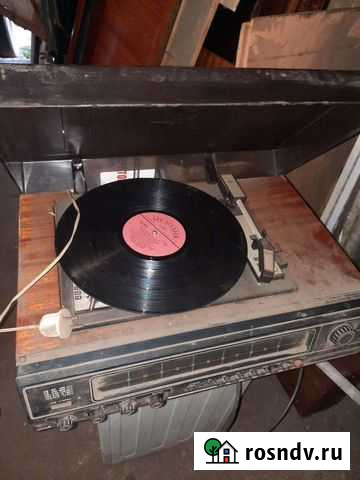 Проигрыватель винила Вега323 Новомосковск - изображение 1