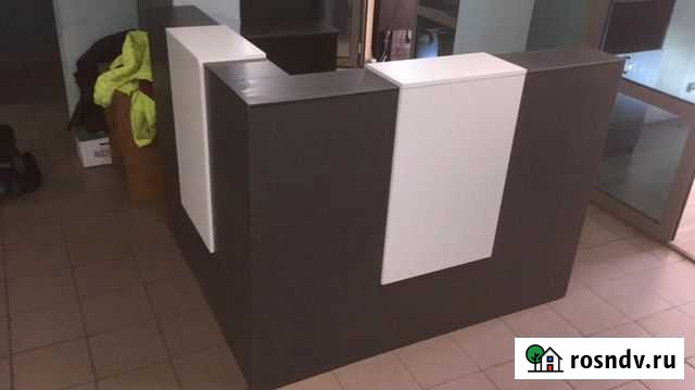 Стойка ресепшн угловая Сургут - изображение 1