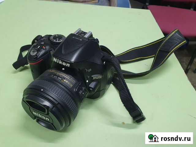 Зеркальный фотоаппарат nikon d5200 body Волгоград - изображение 1