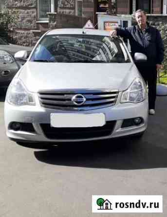 Инструктор по вождению МКПП Nissan Almera Санкт-Петербург