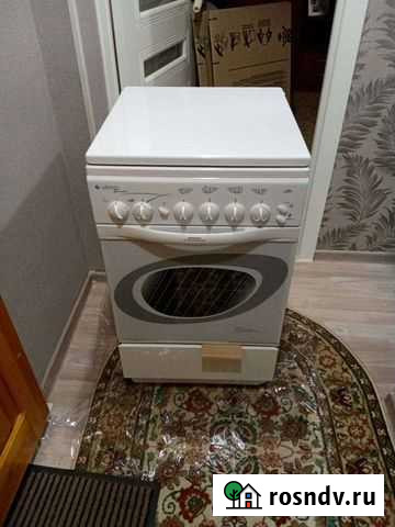 Газовая плита гефест бу Омск - изображение 1