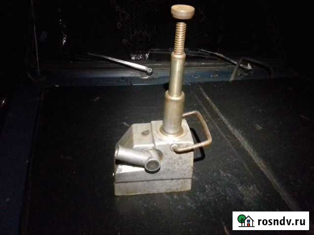 Домкрат гидравлический 3 штока Москва - изображение 1