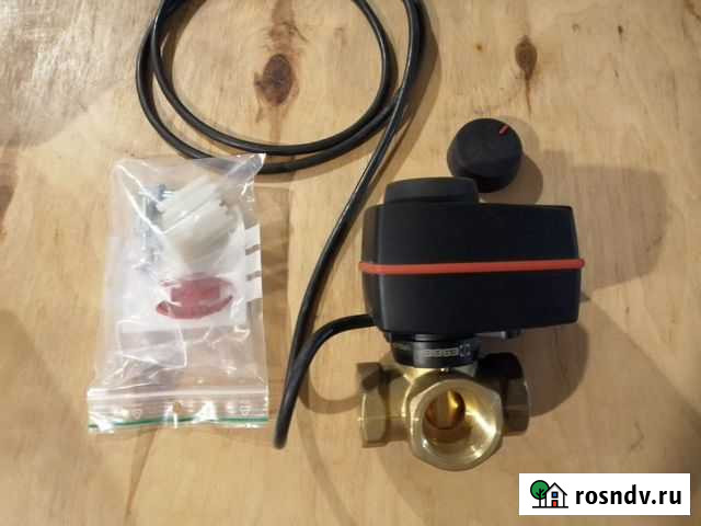 Клапан трехходовой смесительный с электроприводом Алексин - изображение 1