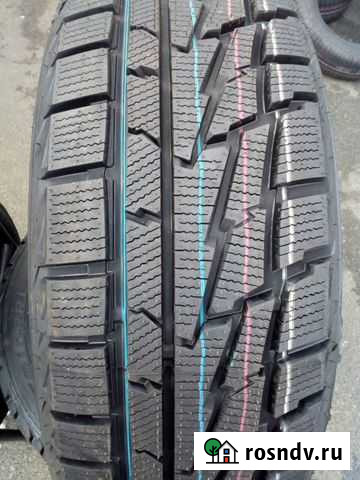 Резина 225 40 r18 Рrеmiorri новые зимние шины р18 Симферополь - изображение 1