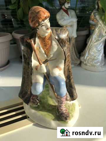 Статуэтки фарфоровые Александров - изображение 1