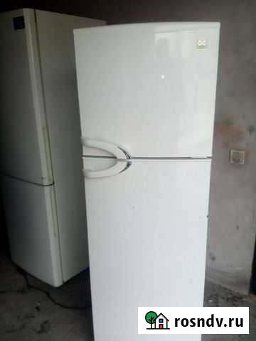 Холодильник бу Благовещенск - изображение 1
