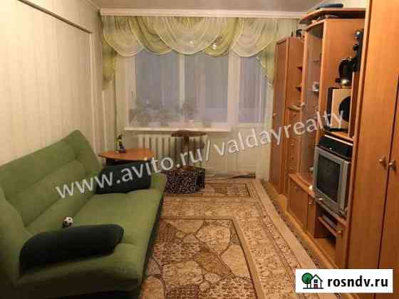 4-комнатная квартира, 62 м², 5/5 эт. на продажу в Валдае Валдай