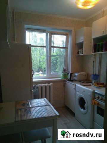 3-комнатная квартира, 46 м², 3/5 эт. в аренду на длительный срок в Липецке Липецк - изображение 1