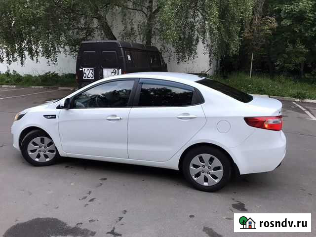 Прокат, аренда авто Киа Рио АКПП Москва - изображение 1
