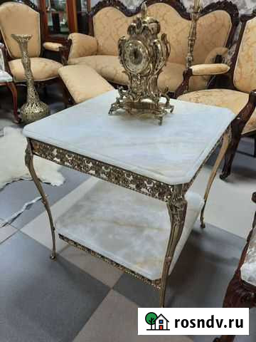 Столик.бронза. Оникс Северская - изображение 1